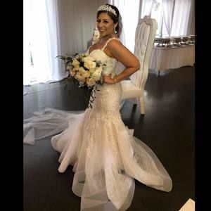 Meet your Posher, Cynthia